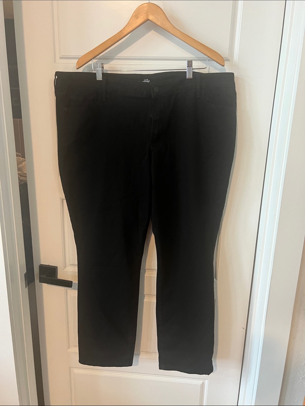 Old Navy Power Slim Black Straight-Leg Jeans